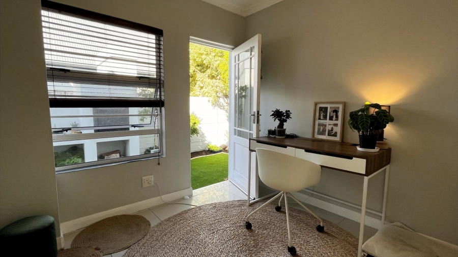 3 Bedroom Property for Sale in Royal Ascot Western Cape